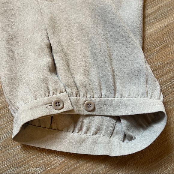 Eileen Fisher Silk Crepe Pleated High Rise Button Ankle Pants Gray S - Picture 4 of 9